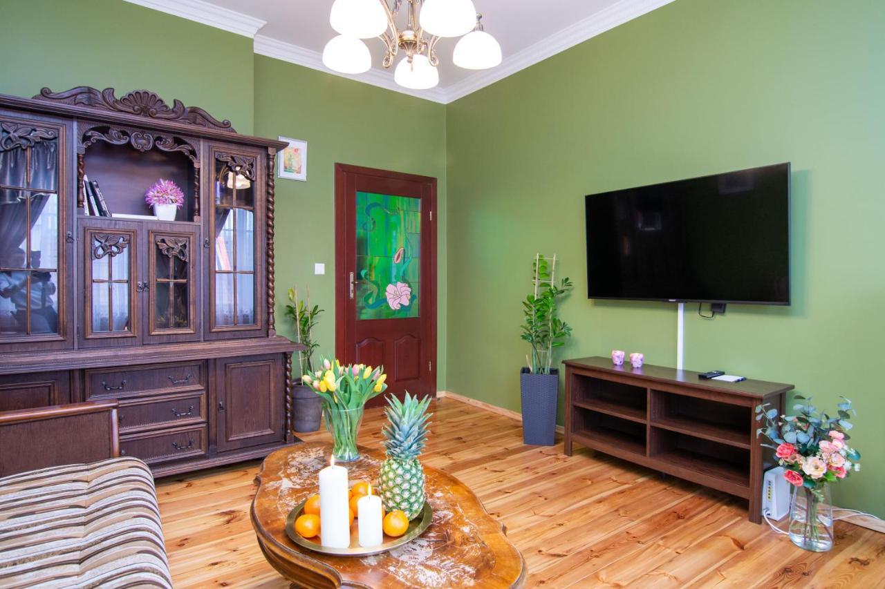 Maya's Flats & 45 - Dluga 18/19 Apartment